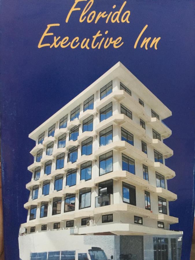 Florida Executive Inn ダル・エス・サラーム エクステリア 写真